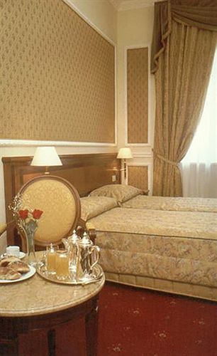 فندق Champagne Garden روما الغرفة الصورة